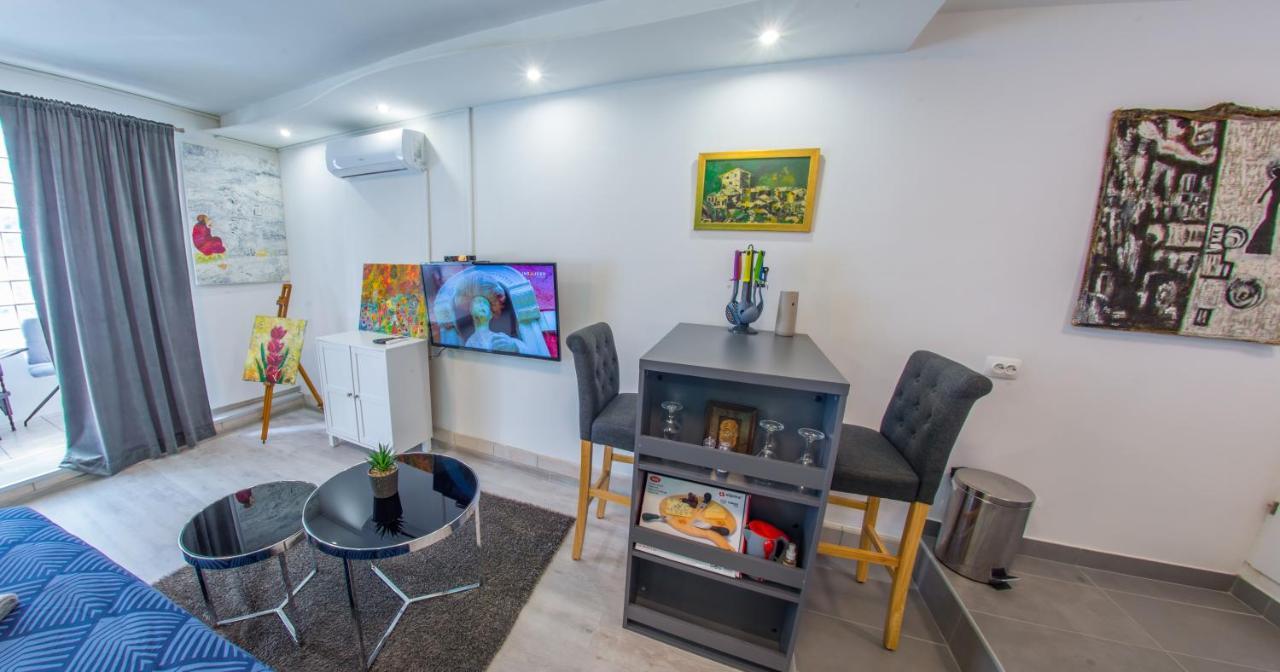 Studio Gallery โมสตาร์ ภายนอก รูปภาพ